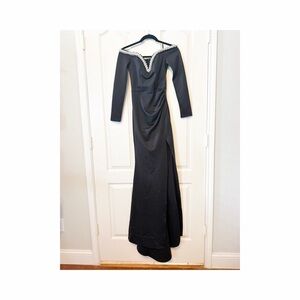 Cadyce Elegant Black Evening Gown With Faux Pearls and Rhinestones Details XS